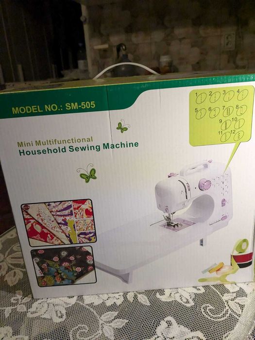 Швейная машинка. Мини швейная машинка