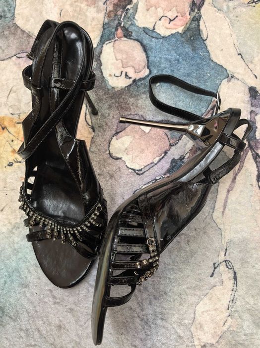 Официални сандали на висок ток