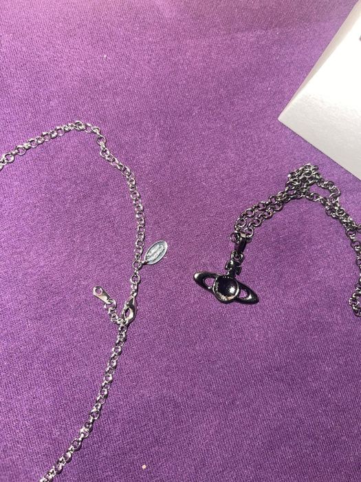 Vând Lănțic Vivienne Westwood