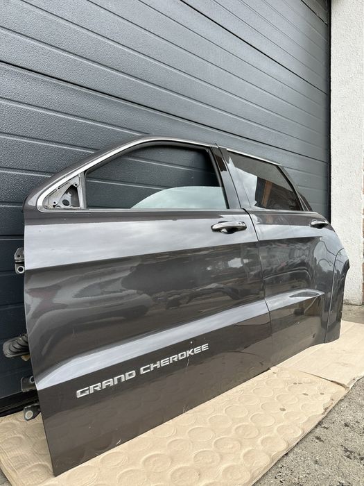Usi stanga / Portiere stanga Jeep Grand Cherokee