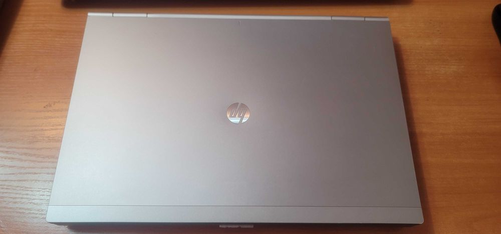HP Elitbook 8460P цял за части /лентов кабел/