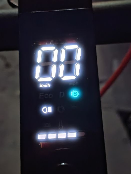 Xiaomi m1, электросамокат, б/у в хорошем состоянии