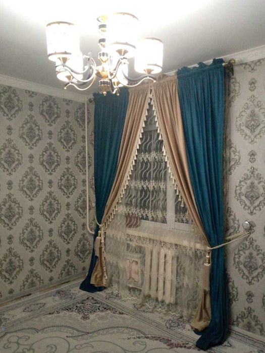 Uy sotiladi 2 xonali + qoshimcha xonalari bor 2/1/4