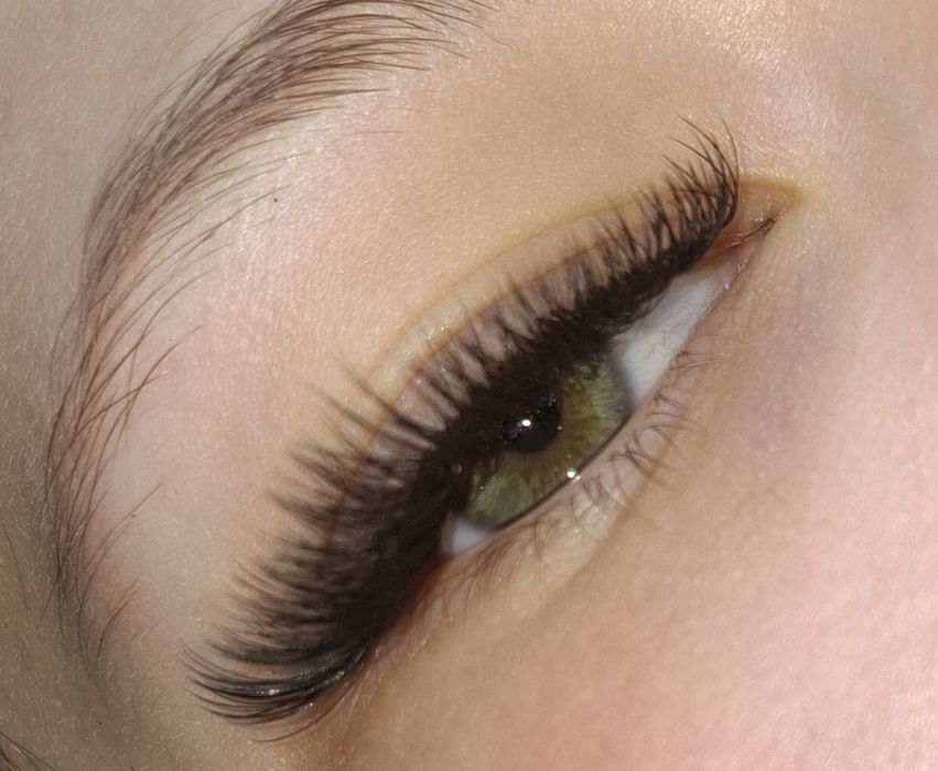 Наращивание ресниц