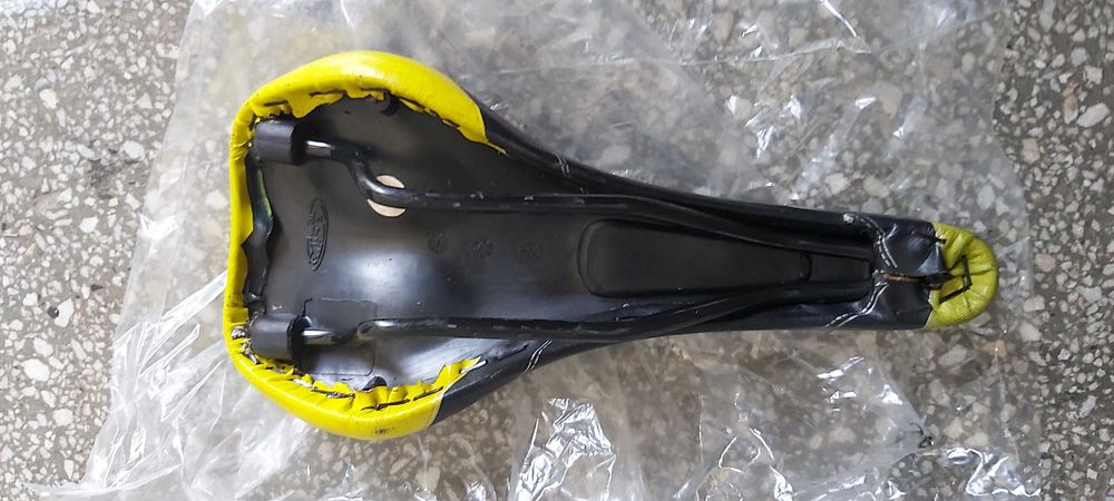 Продавам седалка за колело