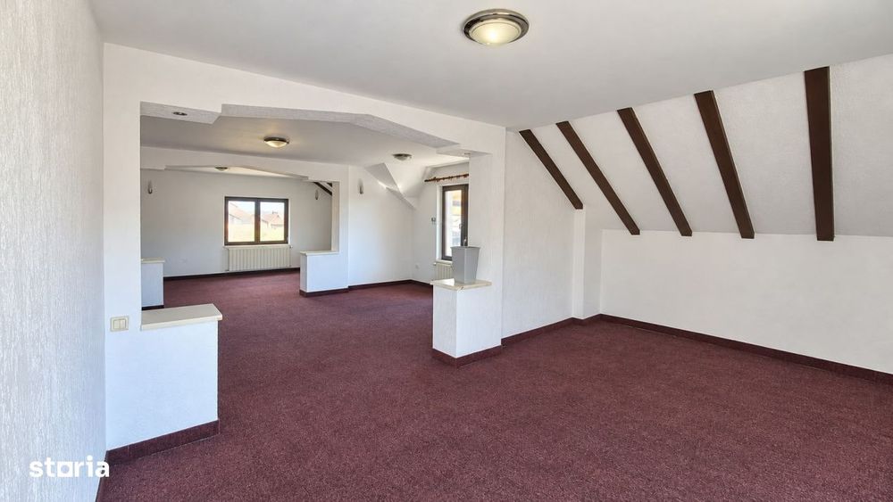 Casa cu 5 camere de inchiriat -  locuire sau birouri, Sibiu
