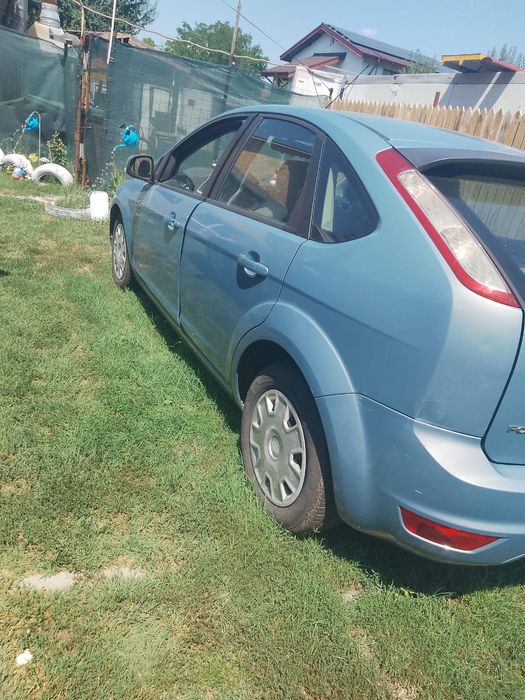 Ford focus 1.6 benzina 2008