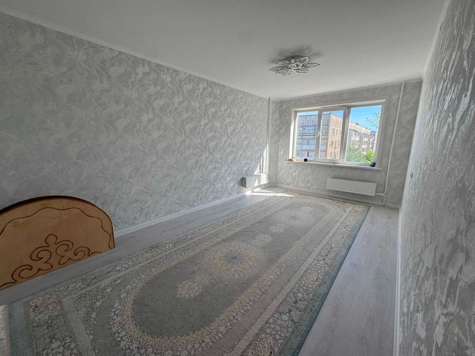 Продам 3 комнатную квартиру