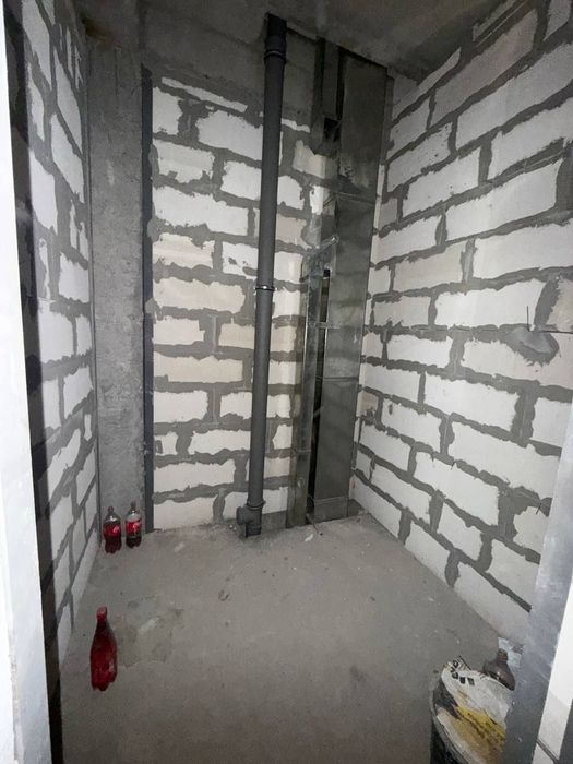 Продам 1 ком Юнусабад 17 новостройка