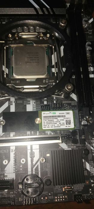 X99 xd4 + 2690v4 + nvme 128gb hynix