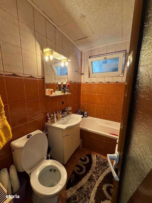 Apartament 2 camere decomandat, mobilat si utilat, 49000 euro