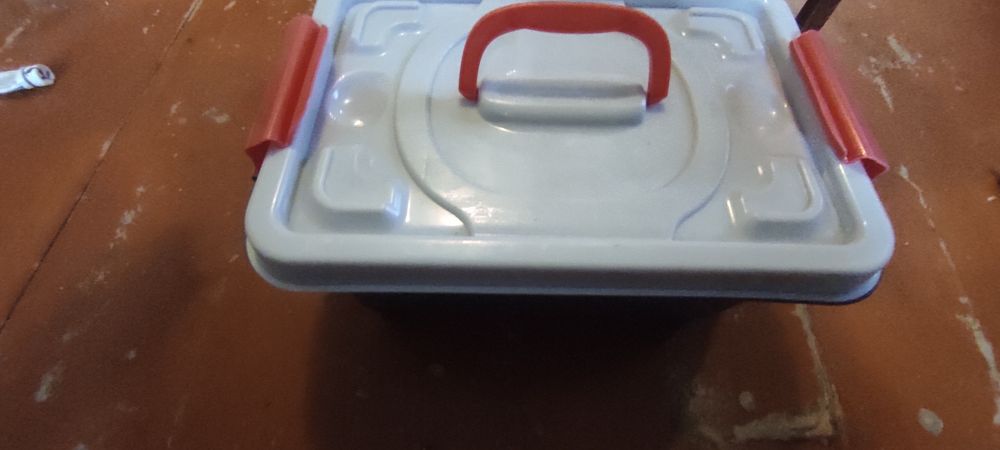 Продам кейс для блесен