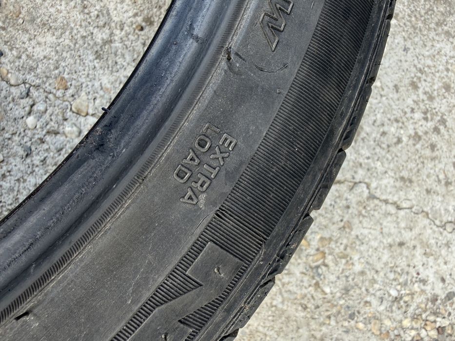 Nexen 245/40/18 vara