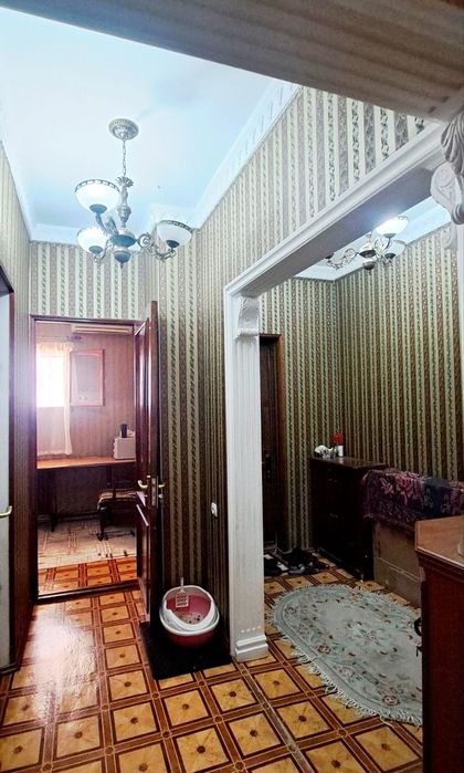 Госпитальный 1в2-ком Нукуская 42кв.м Гостиница Россия