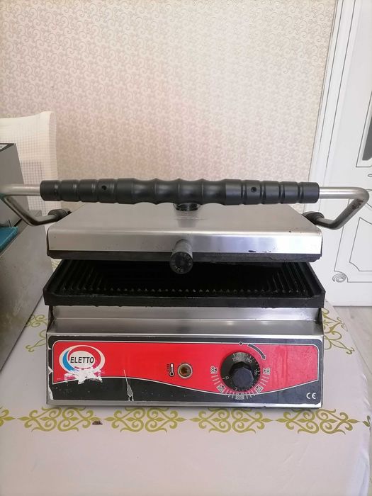 Тостер и фритюрница