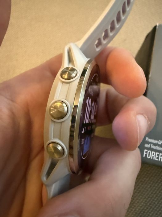 Garmin Forerunner 970 auriu full box, ca nou si in garanție