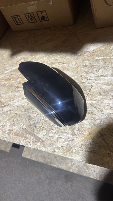 Крышка зеркала toyota camry 70/75/80