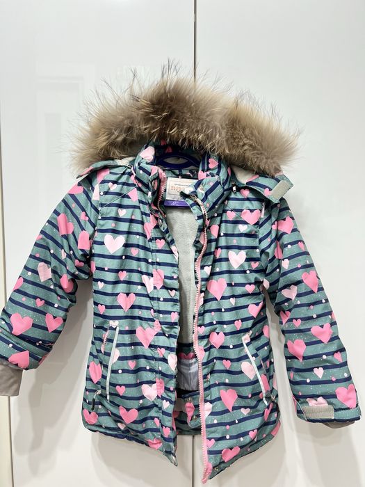 Теплая куртка на девочку. Качество люкс