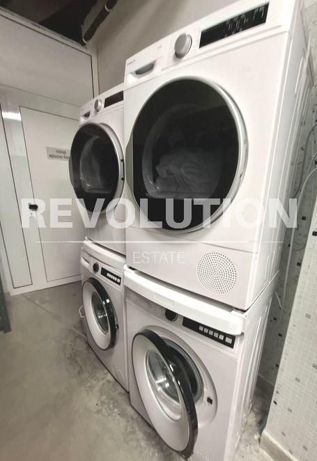 Едностаен апартамент в района на Център!