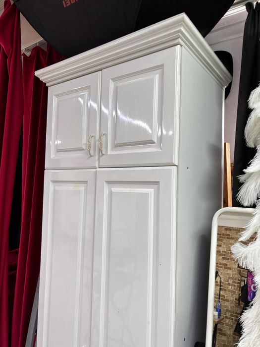 Шифонер, шкаф белый высокий