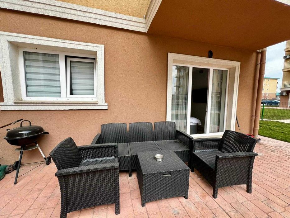 Studio Cosmopolis Regim Hotelier cu gradina