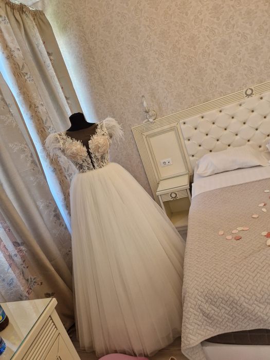 Rochie mireasa ,in stare foarte buna marimea S