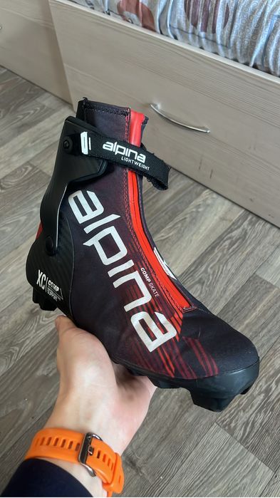 Лыжные ботинки альпины alpina