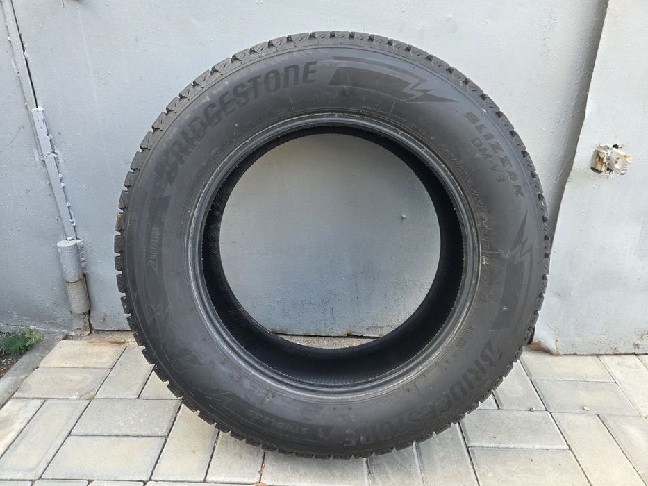 Комплект резины  Bridgestone R18