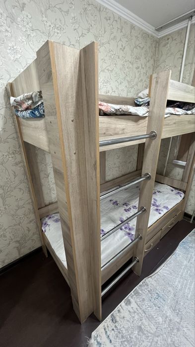 Кровать двухэтажный