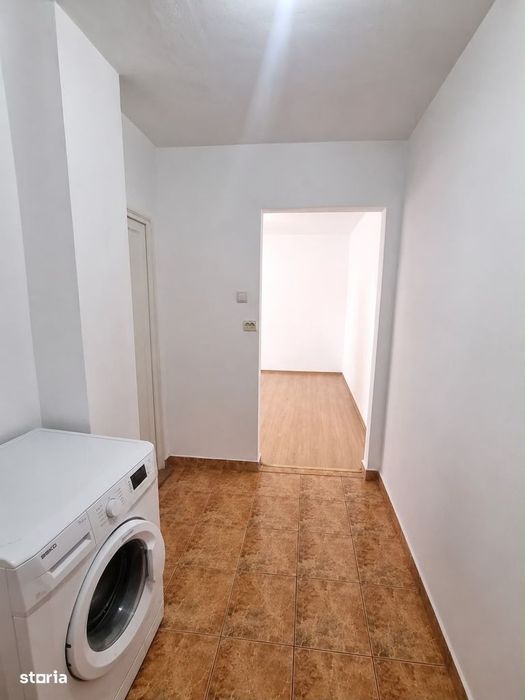 2 camere, 40 mp, etaj 4, Piata Doina
