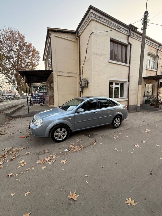 Ласетти 2013й 1.6 автомат