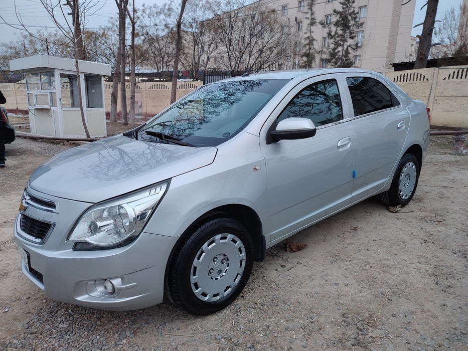 2013 yil Cobalt sotiladi