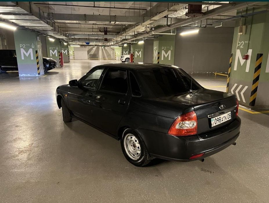 Приора срочно продам