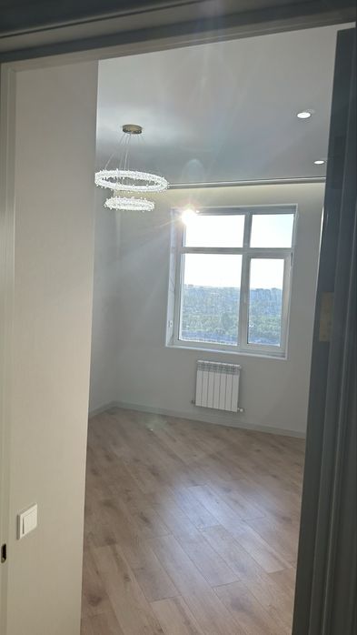 Продаю 2 комн квартиру ЖК Атамура