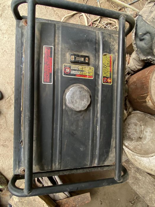 Продам Генератор