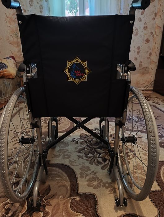 Инвалидная коляска прогулочная