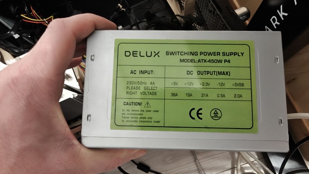 PC: Intel i5 4690k + ASUS Z97 Pro + Ninja 3 + SSD 120GB + 16GB RAM