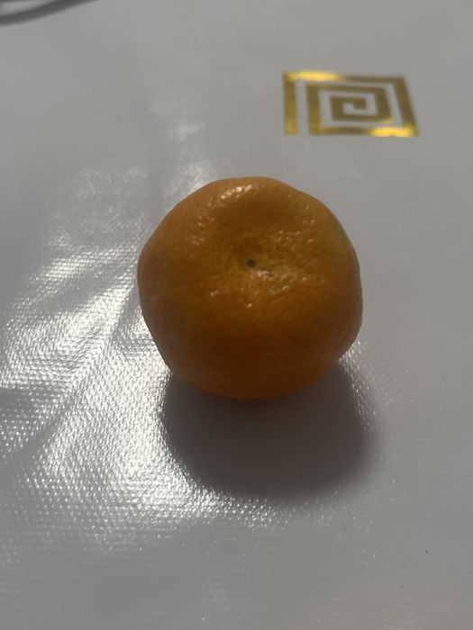 мандарин  в идеальном состоянии