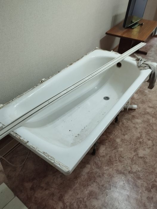 Продам ванную длина 140 см