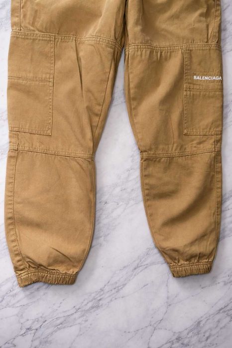 дамски карго cargo  панталон баленсиага бежов горчица с джобове и черен колан дъдлъг панталон camel balenciaga