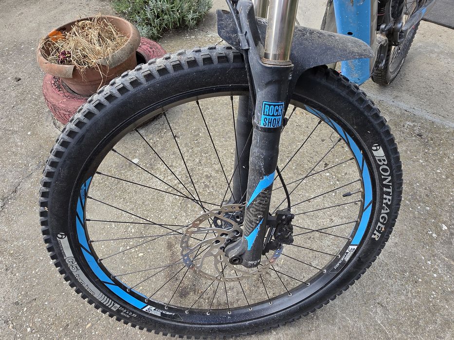 Bicicletă Focus Electrică