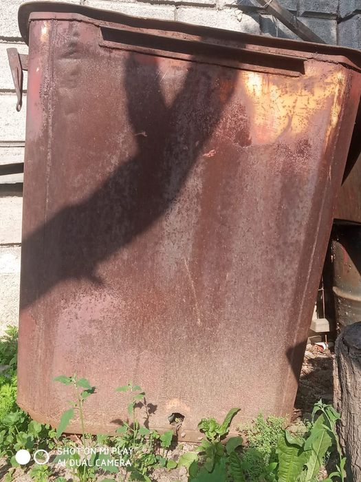 Бочка для мусора