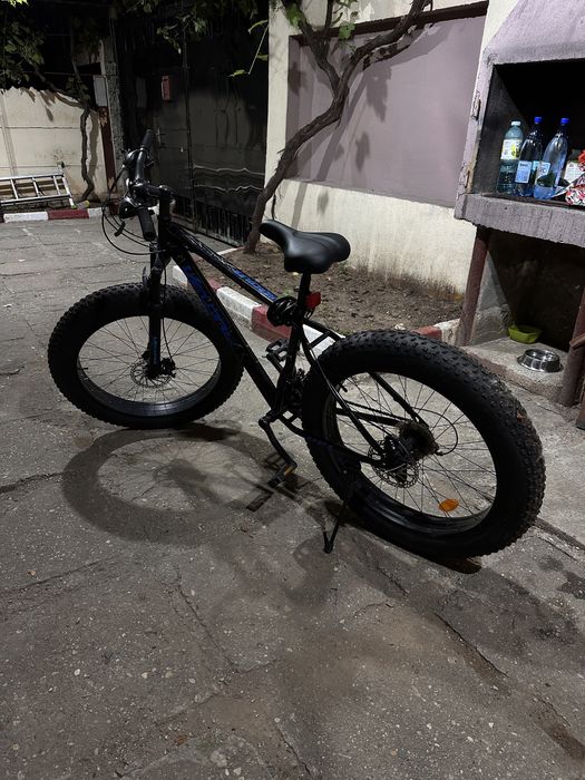 Bicicleta cu roti groase