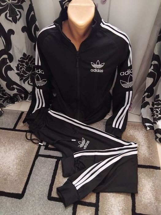 Nou! Treninguri bărbătești Nike si Adidas!