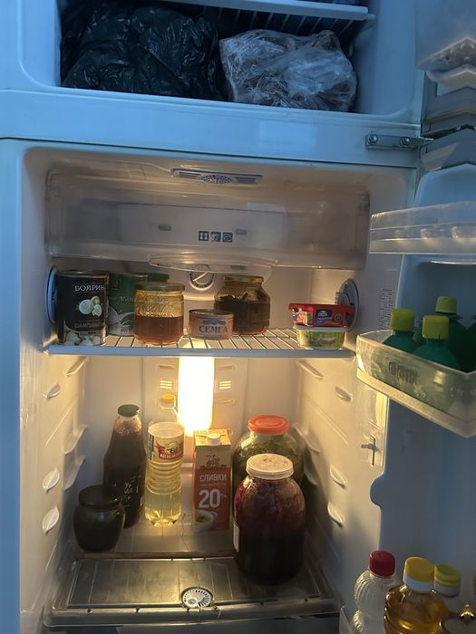 Холодильник Samsung