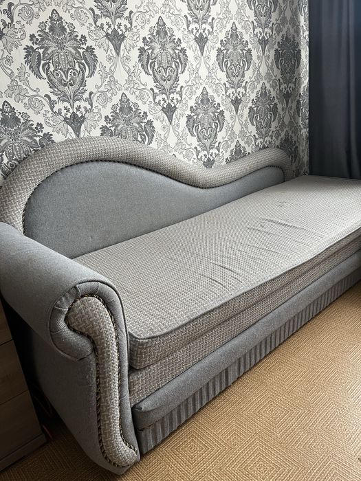 Продается диван-кровать (тахта)