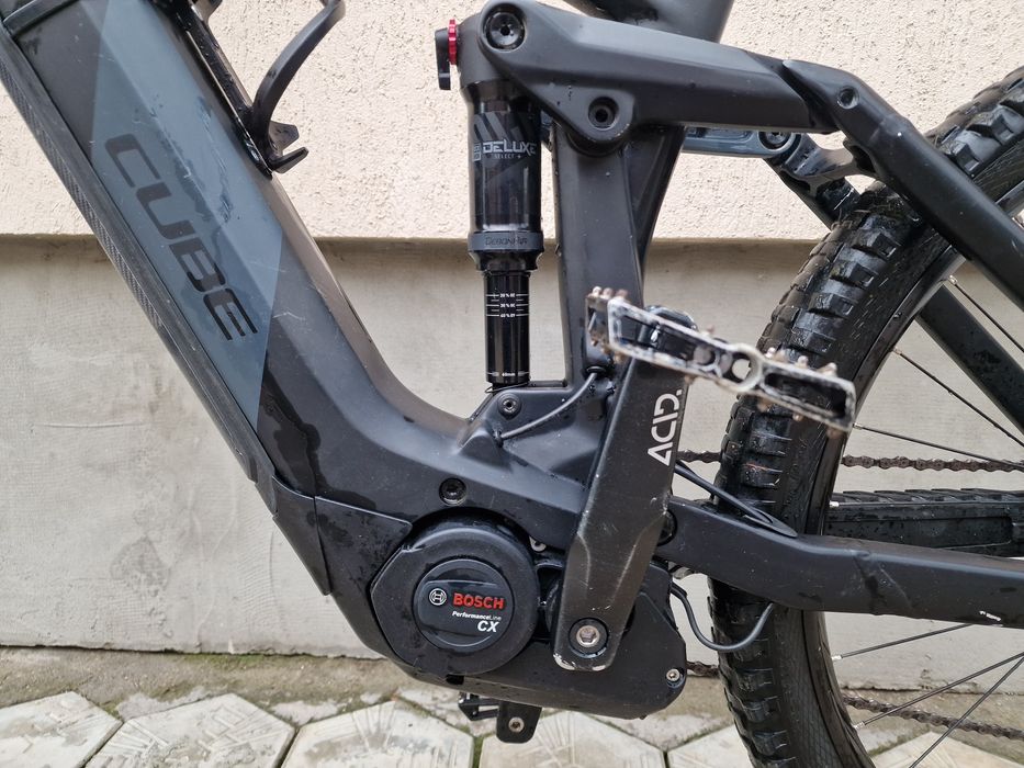 Vând montain bike electrica cube stereo hybrid