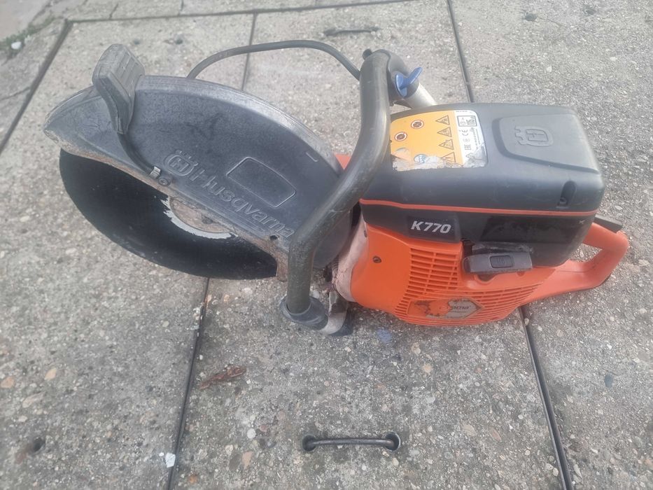 Husqvarna K770 - ръчен бензинов фугорез 350 мм-3.7 kW, 5 к.с.