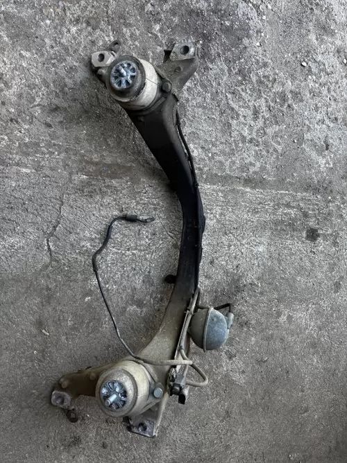 Suport motor Volkswagen Vw Touareg 7P 3.0 diesel 245 cai Crca 7L8 199 207 A