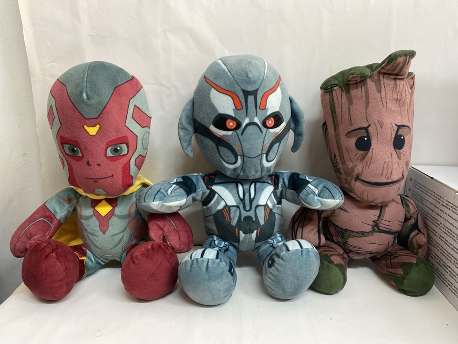 MARVEL lot 3 jucării din pluș 35 cm stare excelentă
